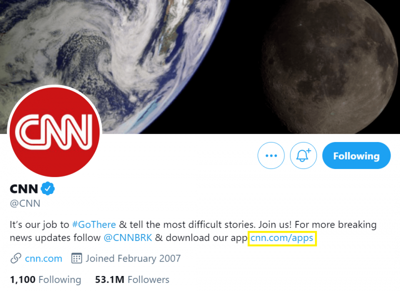 A página oficial do Twitter da CNN, com um URL vaidoso de "cnn.com/apps".