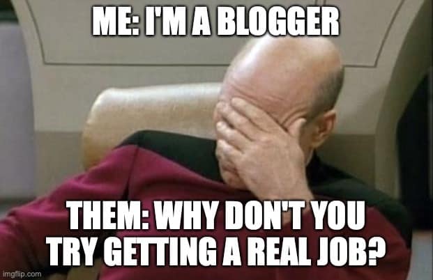 Мем о работе в блоге